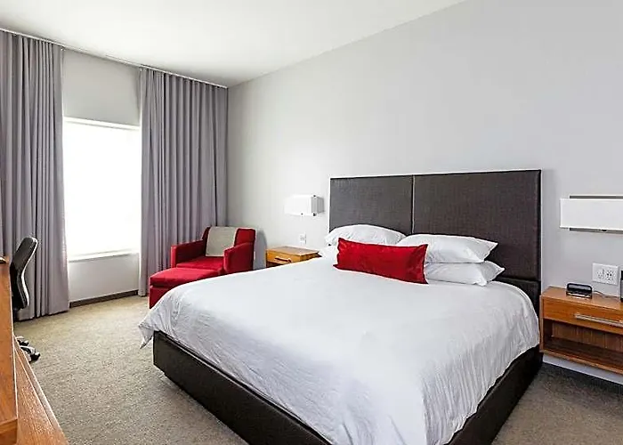 Hotel I And Conference Center - 4*