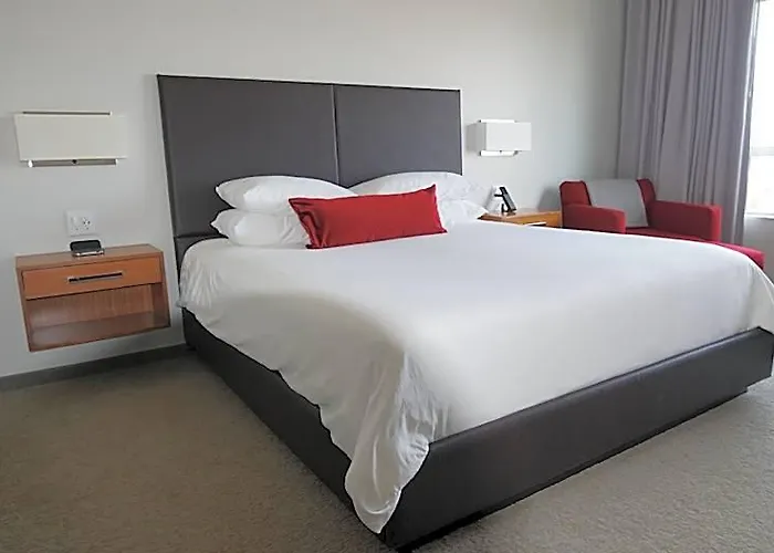 Hotel I And Conference Center - 4*
